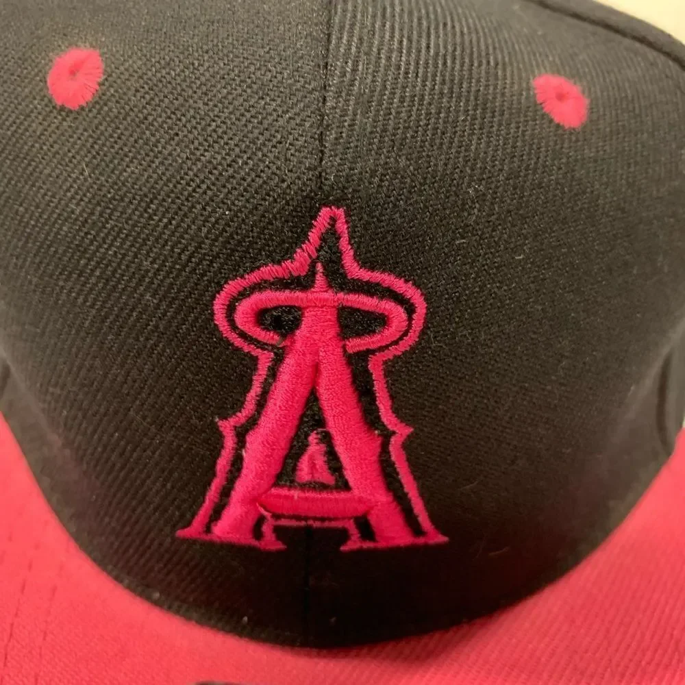Leader of Generation L.O.G.A. Angels baseball cap